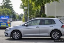 KI-generiertes Symbolfoto zu Verkehrsunfall / Unfallflucht bei Oberhausen, Augsburg