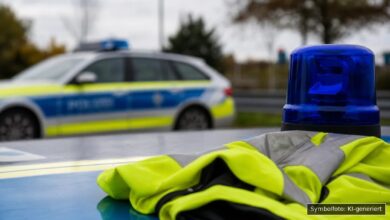 KI-generiertes Symbolfoto zu Verkehrsunfall mit Unfallflucht bei BAB A8, Höhe Raststätte Edenbergen