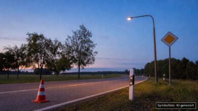 KI-generiertes Symbolfoto zu Verkehrsunfall / Unfallflucht bei Thierhaupten