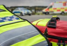 KI-generiertes Symbolfoto zu Verkehrsunfall unter Drogeneinfluss bei Verbindungsstraße Gemeinderied–Dietmannsried