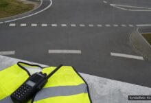 KI-generiertes Symbolfoto zu Verkehrsunfallflucht bei Lindenberg im Allgäu