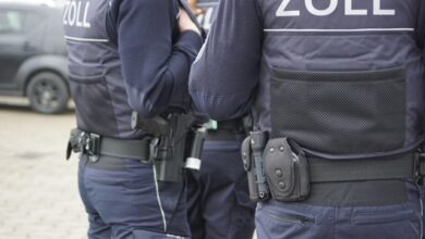Beitragsbild zu Zoll-Schwerpunktprüfung in Friseur- und Kosmetiksalons: Hauptzollamt Augsburg kontrolliert über 30 Objekte
