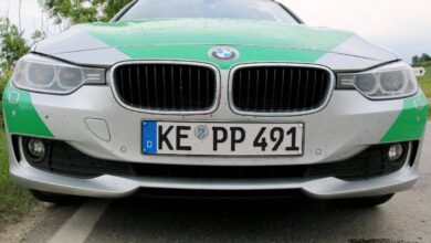 Archivfoto eines bayerischen Polizeifahrzeugs, keine Aufnahme des geschilderten Einsatzes