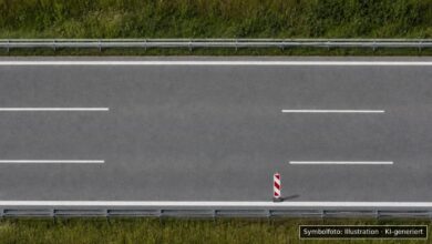 KI-generiertes Symbolfoto zu Verkehrskontrolle bei Anschlussstelle Burgau, Jettingen-Scheppach (A8)