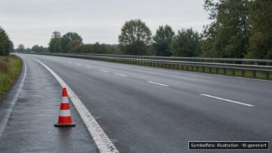 KI-generiertes Symbolfoto zu Verkehrsunfall bei Friedberg, A 8 Richtung München
