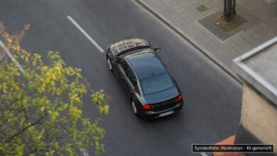 KI-generiertes Symbolfoto zu Verkehrsunfall bei Donauwörth
