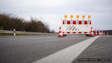 KI-generiertes Symbolfoto zu Ladungsverlust bei B10 in Richtung Nersingen, Auffahrt zur A 7, Neu-Ulm