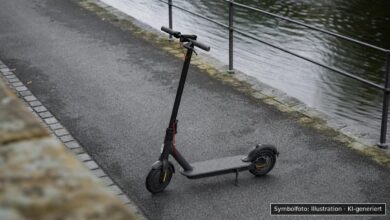 KI-generiertes Symbolfoto zu Polizeieinsatz nach Flucht vor Verkehrskontrolle bei Bamberg