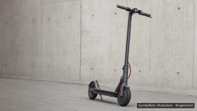 KI-generiertes Symbolfoto zu Verkehrskontrolle bei Buchloe