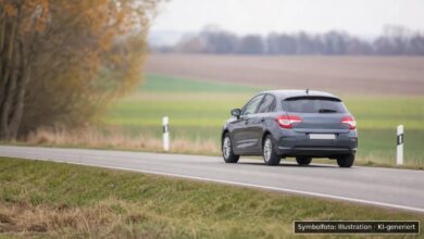 KI-generiertes Symbolfoto zu Verkehrsunfall bei Gannertshofen (Buch)