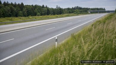 KI-generiertes Symbolfoto zu Verkehrsunfall bei Heimertingen