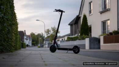 KI-generiertes Symbolfoto zu Körperverletzung bei Höchstädt, Pfalz-Neuburg-Straße