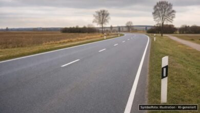 KI-generiertes Symbolfoto zu Verkehrsunfallflucht bei Marktoberdorf, Bahnhofstraße