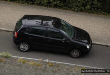 KI-generiertes Symbolfoto zu Verkehrsunfall bei Memmingen, Bismarckstraße
