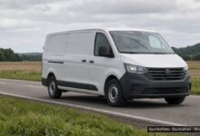 KI-generiertes Symbolfoto zu Trunkenheit im Verkehr bei Mindelheim
