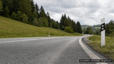 KI-generiertes Symbolfoto zu Verkehrsunfall bei Riedbergpass, Balderschwang