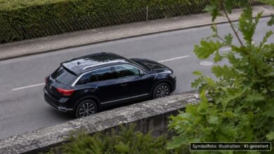 KI-generiertes Symbolfoto zu Handgreifliche Auseinandersetzung nach Verkehrsstreit bei Nördlingen