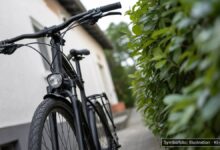 KI-generiertes Symbolfoto zu Fahrraddiebstahl bei Augsburg, Oberhausen, Weichselweg