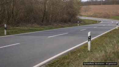 KI-generiertes Symbolfoto zu Verkehrsunfallflucht bei Oettingen, Goethestraße