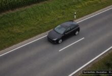 KI-generiertes Symbolfoto zu Verkehrsunfallflucht bei Oy-Mittelberg