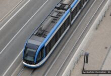 KI-generiertes Symbolfoto zu Verkehrsunfall bei Pasing, Landsberger Straße, München