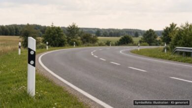 KI-generiertes Symbolfoto zu Verkehrsunfall bei Pfaffenhausen