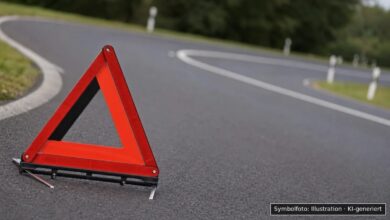KI-generiertes Symbolfoto zu Verkehrsunfall bei Schwabmünchen