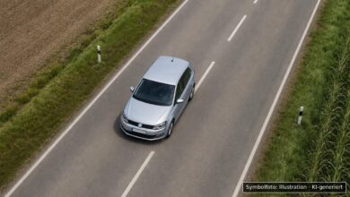 KI-generiertes Symbolfoto zu Verkehrsunfall bei Mertingen