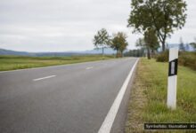 KI-generiertes Symbolfoto zu Verkehrsunfallflucht bei Sonthofen