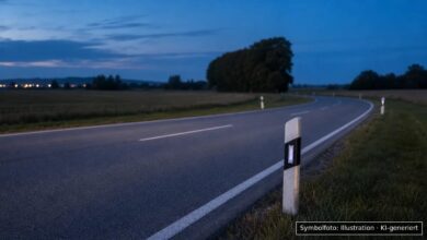 KI-generiertes Symbolfoto zu Verkehrsunfall bei Ulm-Donaustetten, Illerkirchberger Straße