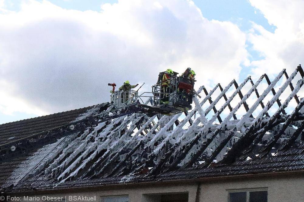 Brand eines Bauenhauses in Jettingen