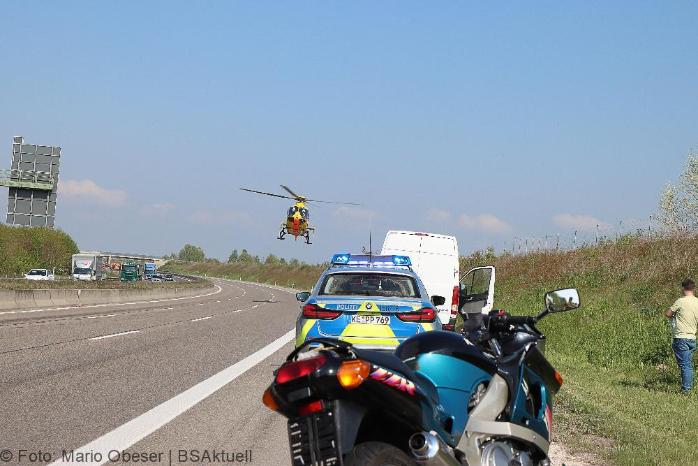 Unfall A8 Motorrad Transporter 09052022