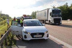 Unfall A8 Lkw Pkws Jettingen-Scheppach 13052022 8