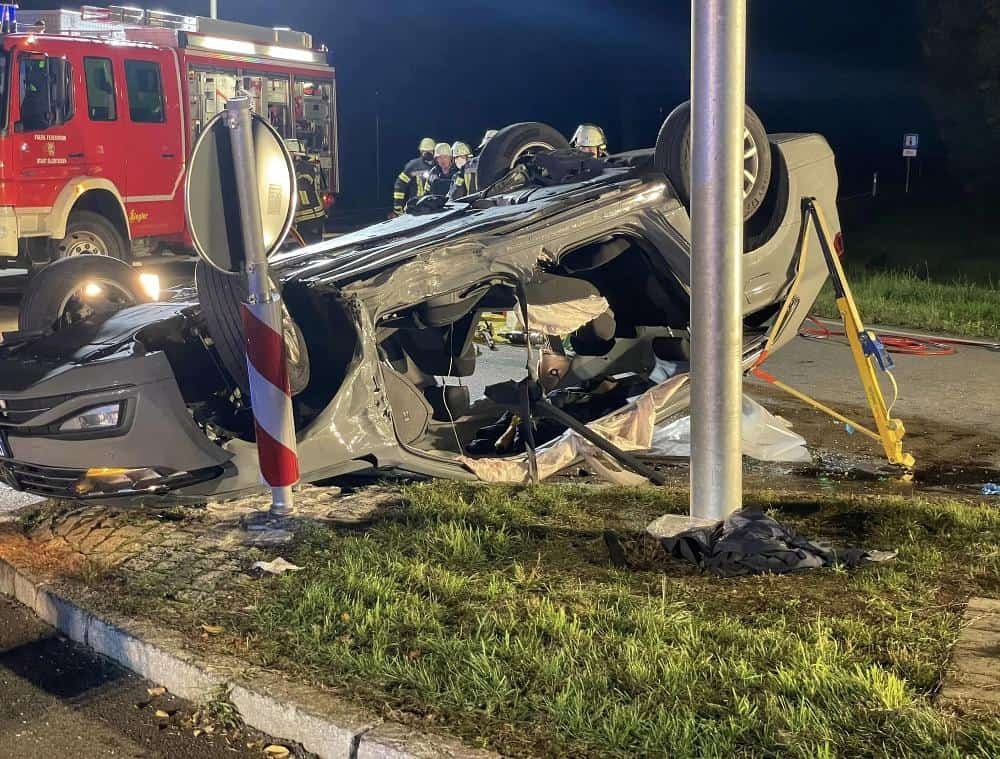 Unfall Jedesheim Feuerwehr Illertissen