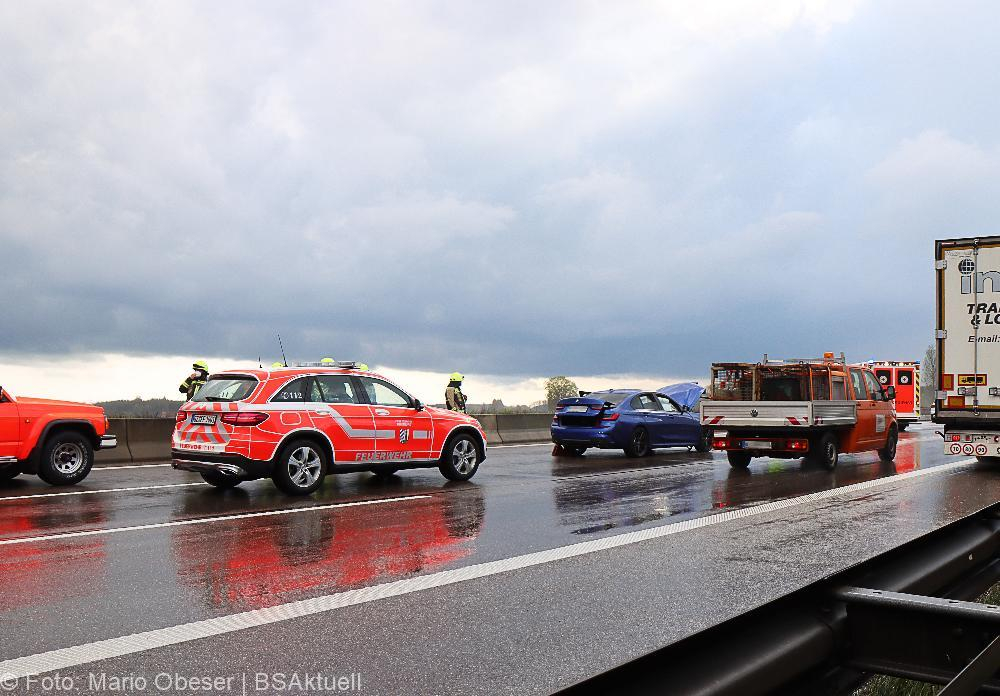 Unfall A8 Günzburg - Leipheim 26042022