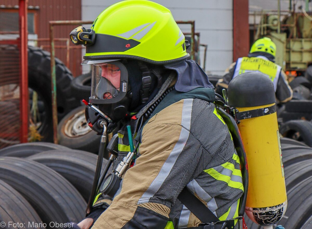 Große Katastrophenschutz-Übung bei Firma Rigdon in Günzburg