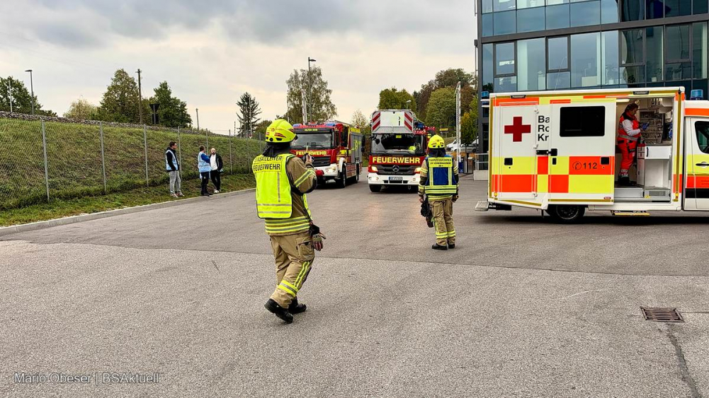Übung Freiwillige Feuerwehr Ichenhausen und der Rettungsdienst 
