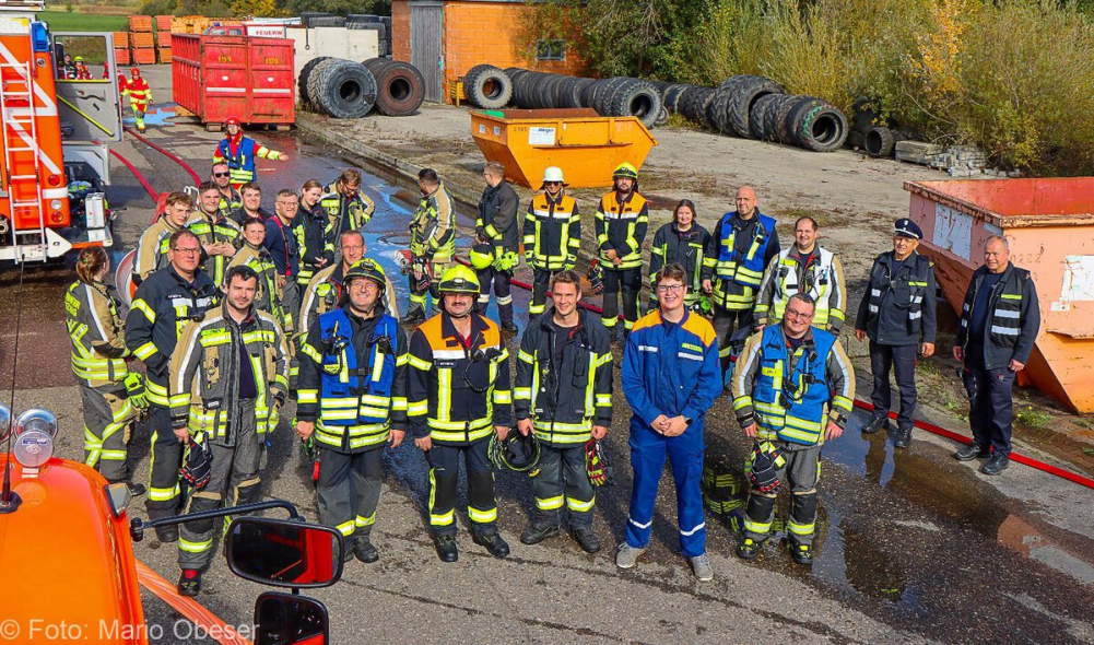 Große Katastrophenschutz-Übung bei Firma Rigdon in Günzburg