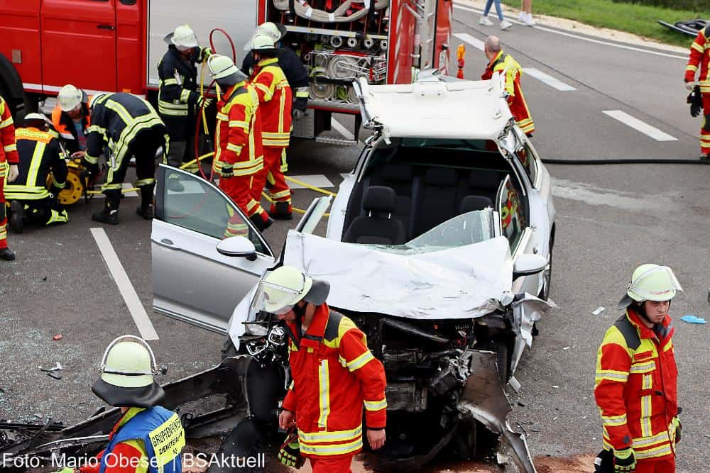 Unfall Ziemetshausen B300 06092022