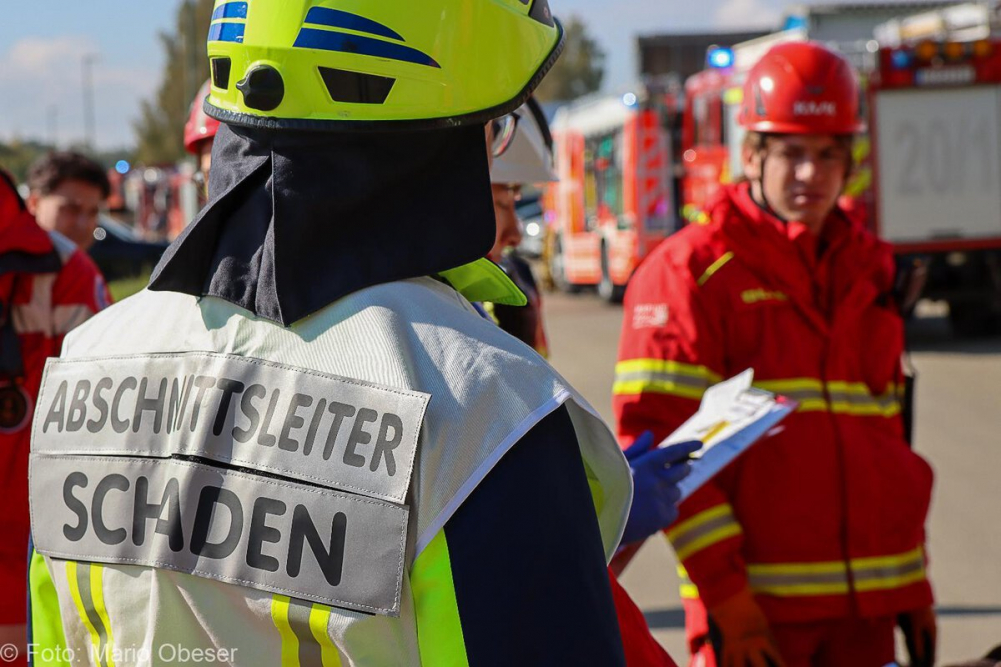 Große Katastrophenschutz-Übung bei Firma Rigdon in Günzburg