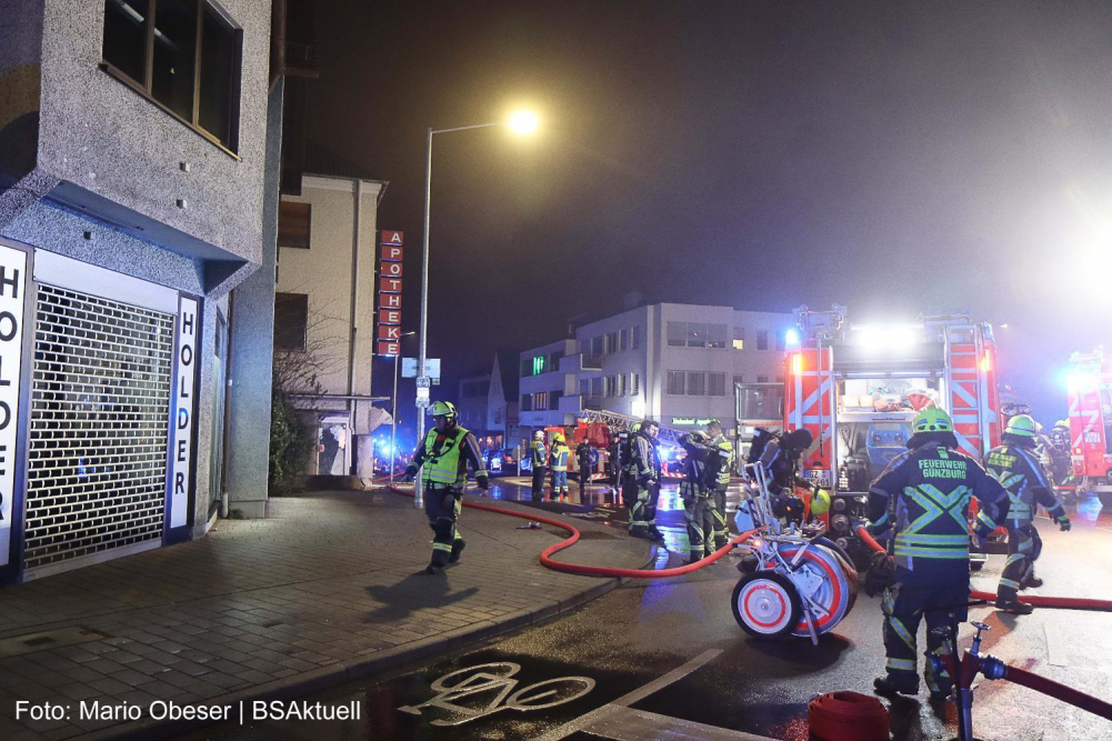 Am Montag, 19.09.2026, ist es gegen 17.30 Uhr in der Bahnhofsstraße in Günzburg zu einem Brand gekommen.