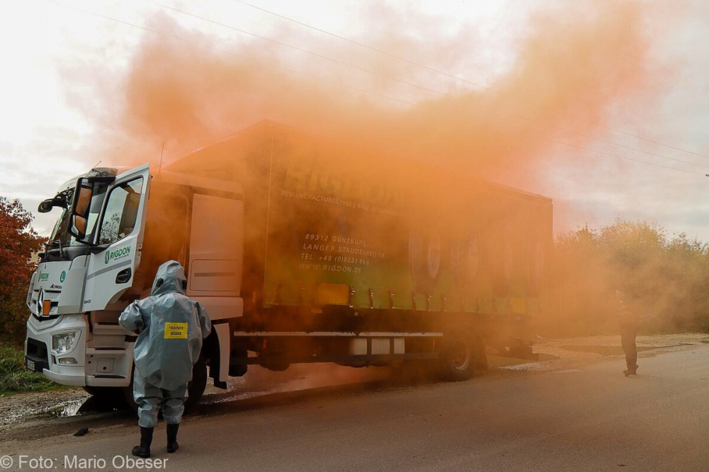 Große Katastrophenschutz-Übung bei Firma Rigdon in Günzburg