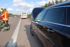 Unfall A8 Lkw Pkws Jettingen-Scheppach 13052022 1