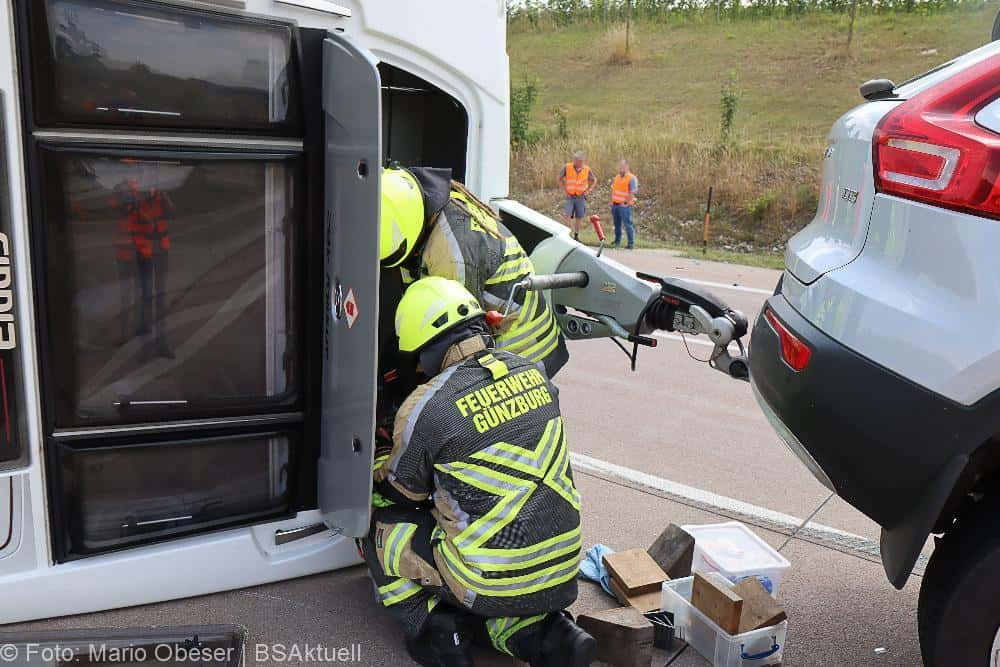 Unfall A8 Unterknöringen 29062022