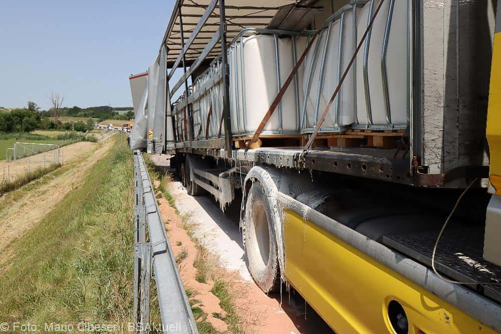 A8 Vinylkleber Sattelzug Günzburg Burgau 18062022