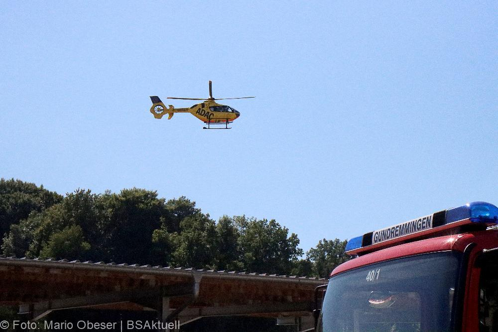 Muldenkipper kippt Gundremmingen