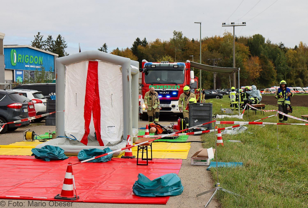 Große Katastrophenschutz-Übung bei Firma Rigdon in Günzburg