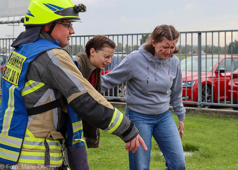 Große Katastrophenschutz-Übung bei Firma Rigdon in Günzburg