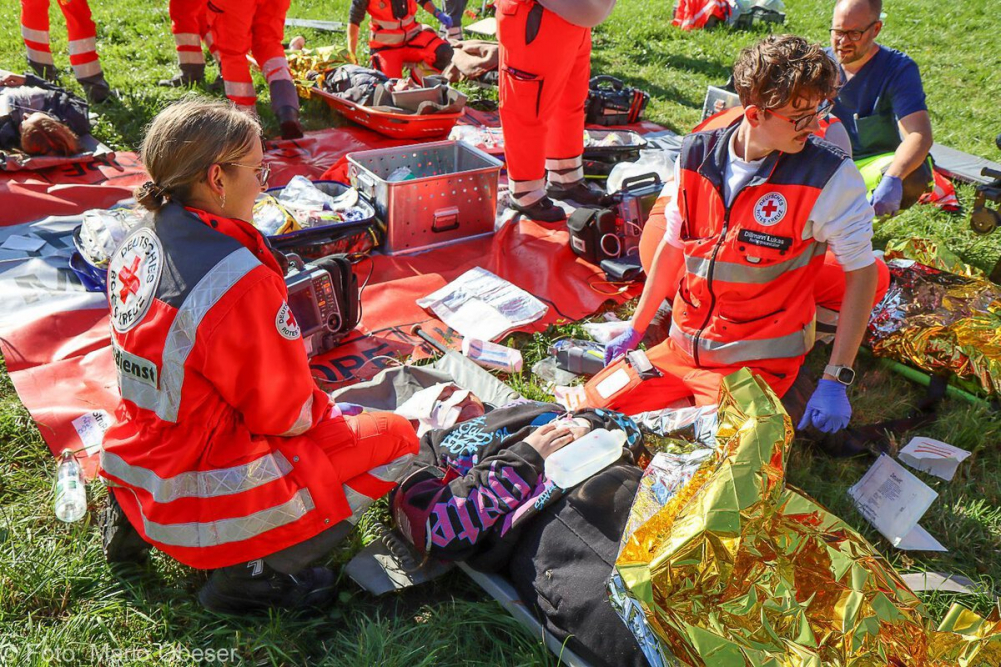 Große Katastrophenschutz-Übung bei Firma Rigdon in Günzburg