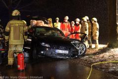 Unfall B16 Heubelsburg Ichenhausen 02042022 14